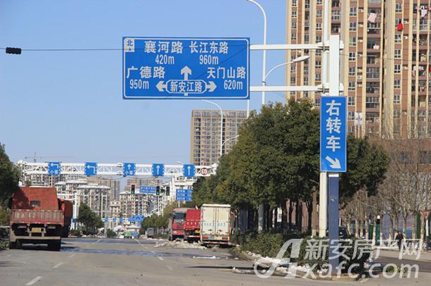 包公大道,临泉东路,和平路成"六横;南北向一环路,铜高架,二环路,郎溪