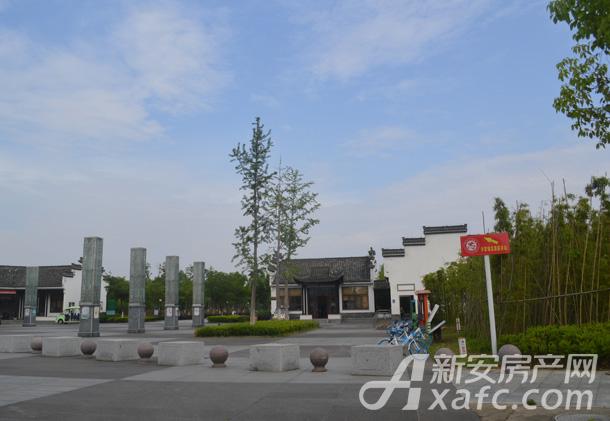 红星美凯龙,亚夏汽车城,周围环绕着宛陵湖公园,星隆国际广场,宣城十二