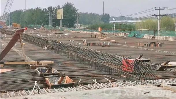 霞光大道施工现场图 霞光大道施工现场图